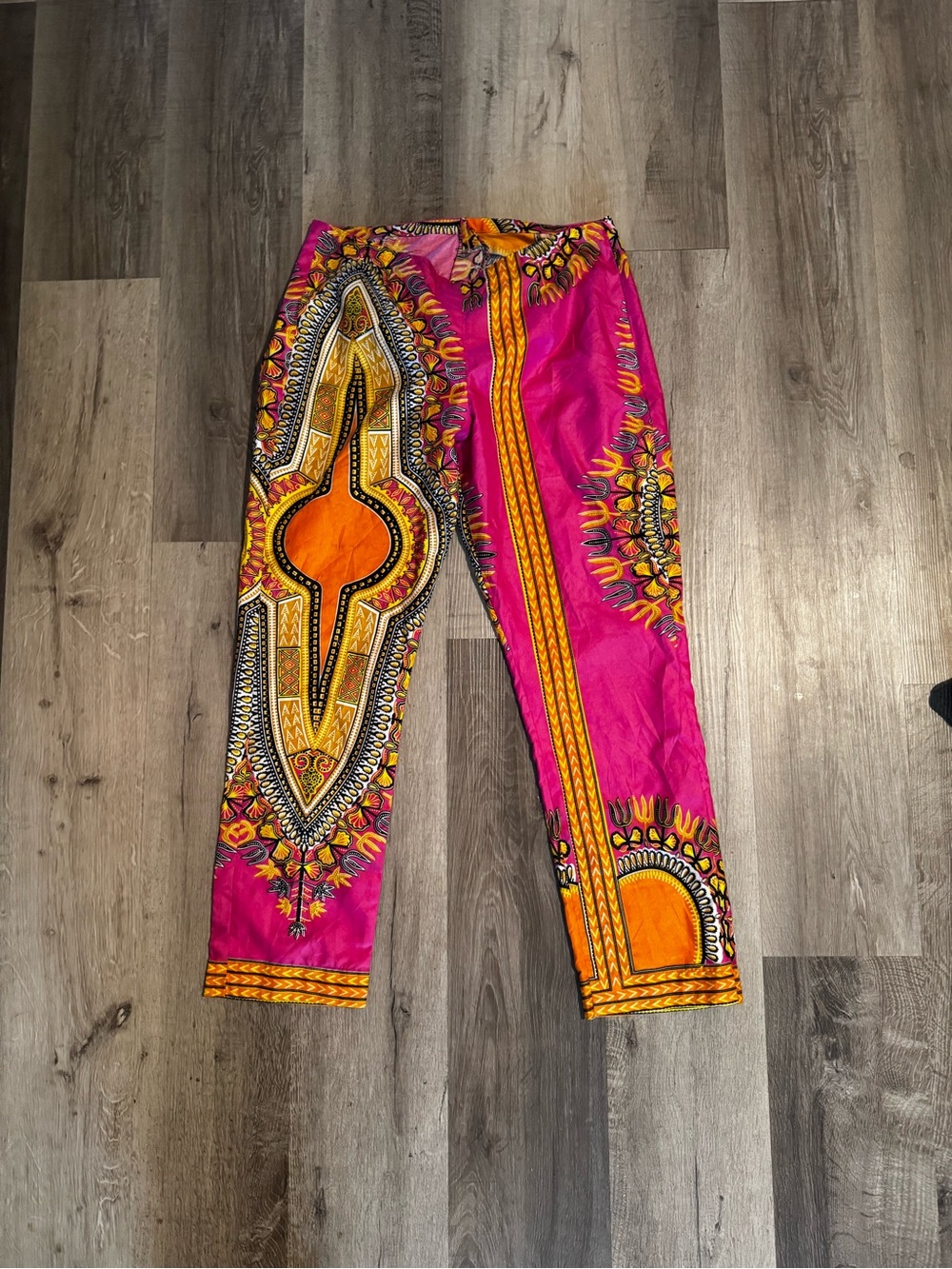 Women's Fuchsia & Orange Patterned Pants